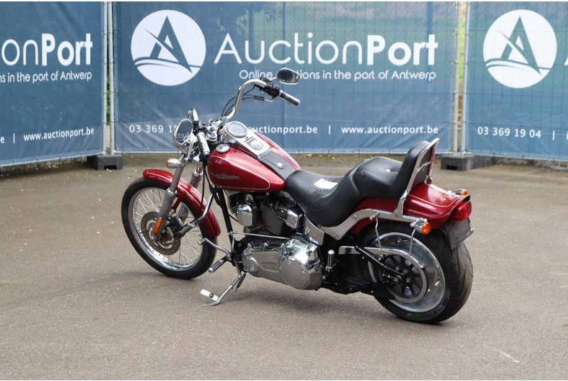 Harley-Davidson Softail Custom - Мотоцикл: фото 3 Harley-Davidson Softail Custom - Мотоцикл: фото 3