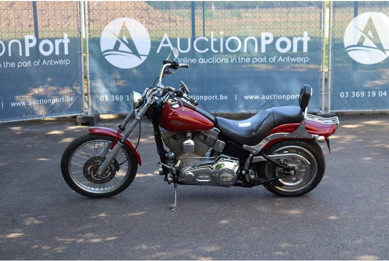 Harley-Davidson Softail Standard - Мотоцикл: фото 2 Harley-Davidson Softail Standard - Мотоцикл: фото 2