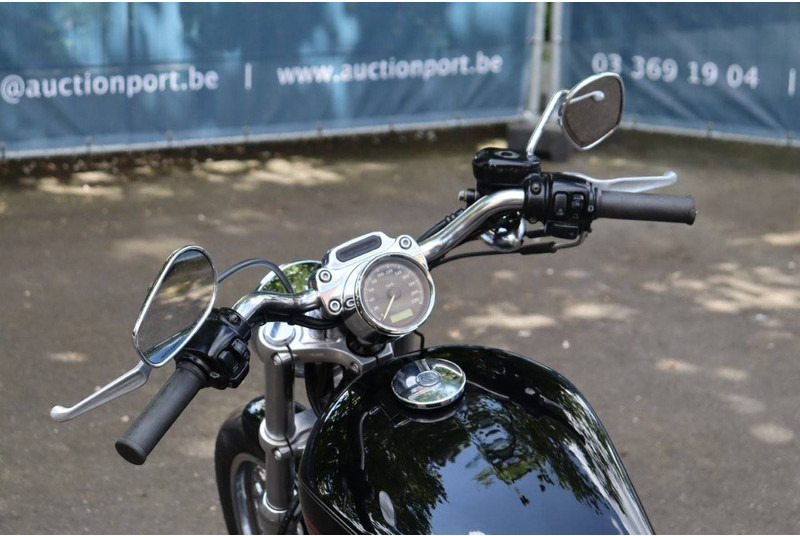 Мотоцикл Harley-Davidson Sportster XL883: фото 19 Мотоцикл Harley-Davidson Sportster XL883: фото 19