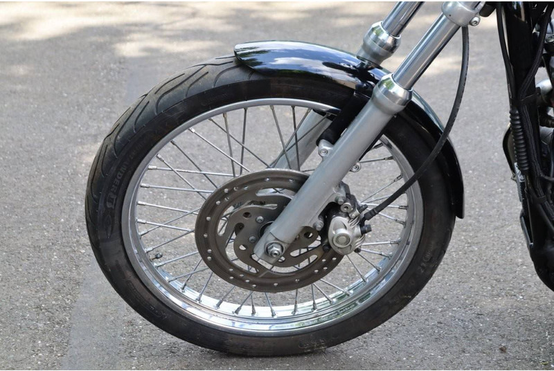 Мотоцикл Harley-Davidson Sportster XL883: фото 10 Мотоцикл Harley-Davidson Sportster XL883: фото 10