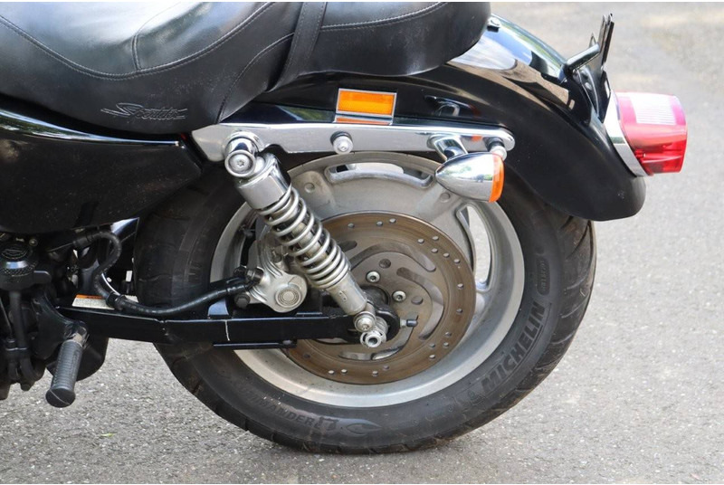 Мотоцикл Harley-Davidson Sportster XL883: фото 12 Мотоцикл Harley-Davidson Sportster XL883: фото 12