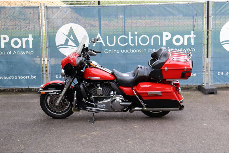 Harley-Davidson Ultra Classic - Мотоцикл: фото 2 Harley-Davidson Ultra Classic - Мотоцикл: фото 2