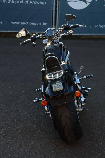 Harley-Davidson V-Rod VRSC - Мотоцикл: фото 5 Harley-Davidson V-Rod VRSC - Мотоцикл: фото 5