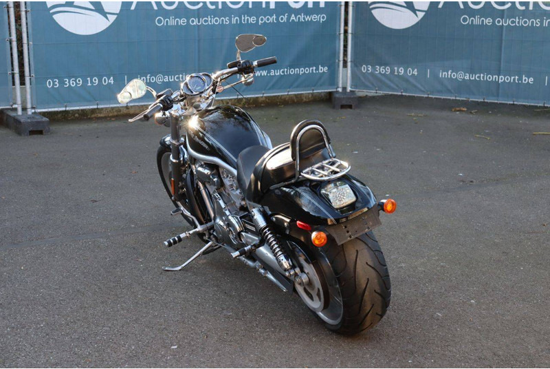 Harley-Davidson V-Rod VRSC - Мотоцикл: фото 4 Harley-Davidson V-Rod VRSC - Мотоцикл: фото 4