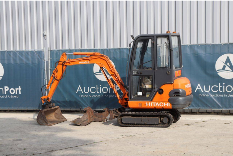 Hitachi EX15 - Гусеничный экскаватор: фото 3 Hitachi EX15 - Гусеничный экскаватор: фото 3