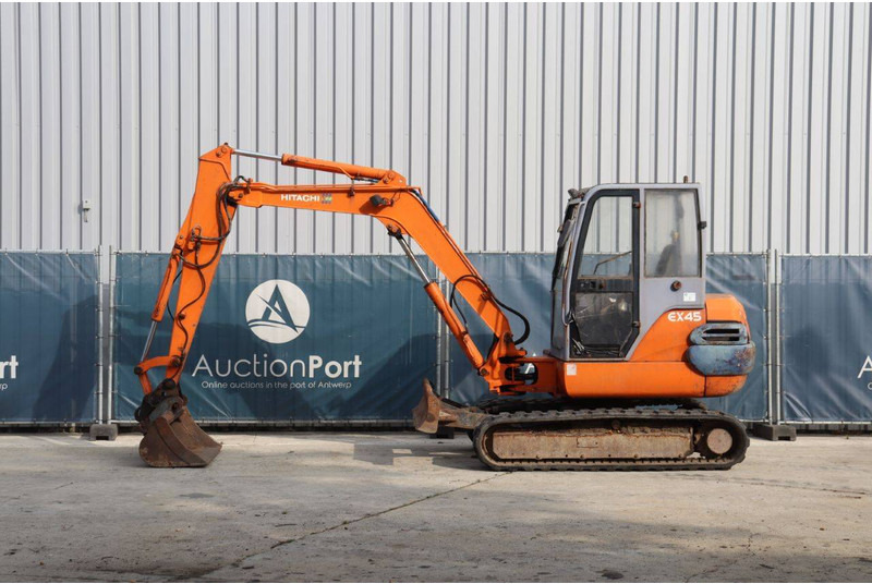 Hitachi EX45.2 - Гусеничный экскаватор: фото 2 Hitachi EX45.2 - Гусеничный экскаватор: фото 2