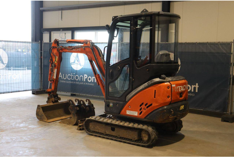 Hitachi ZX18-3 CLR - Мини-экскаватор: фото 3 Hitachi ZX18-3 CLR - Мини-экскаватор: фото 3