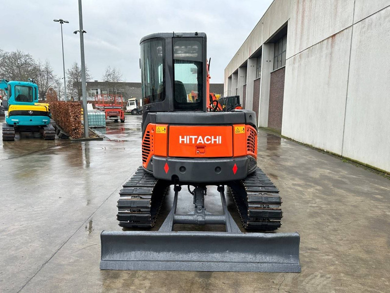 Hitachi ZX50U-2 - Гусеничный экскаватор: фото 5 Hitachi ZX50U-2 - Гусеничный экскаватор: фото 5