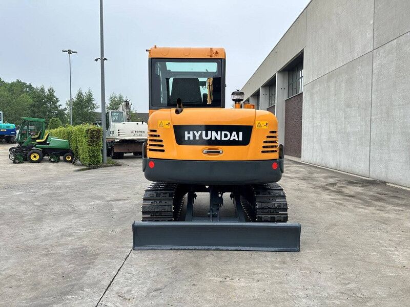 Hyundai R60VS - Гусеничный экскаватор: фото 5 Hyundai R60VS - Гусеничный экскаватор: фото 5