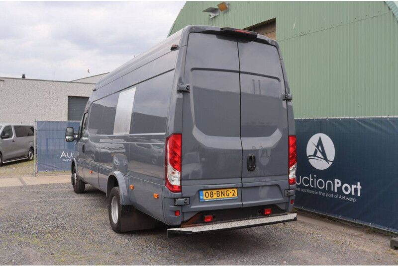 Iveco Daily 70C18 - Цельнометаллический фургон: фото 4 Iveco Daily 70C18 - Цельнометаллический фургон: фото 4