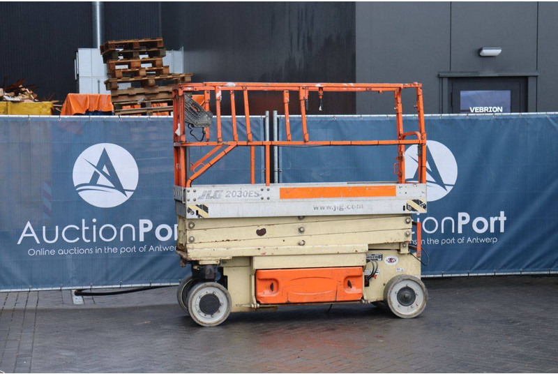 JLG 2030ES - Ножничный подъемник: фото 1 JLG 2030ES - Ножничный подъемник: фото 1