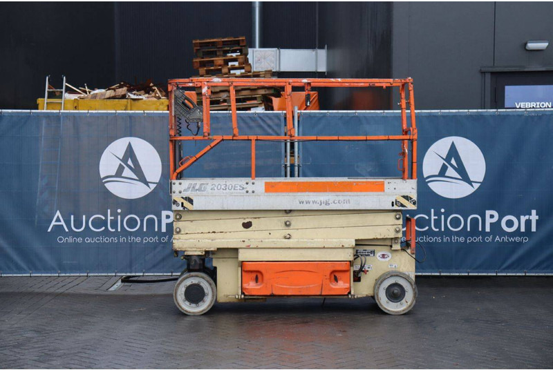 JLG 2030ES - Ножничный подъемник: фото 2 JLG 2030ES - Ножничный подъемник: фото 2