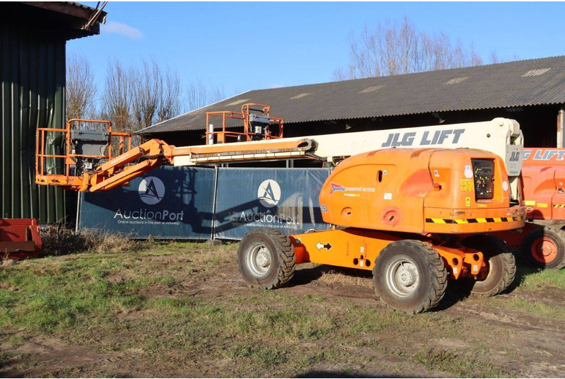 JLG 460SJ - Телескопический подъемник: фото 2 JLG 460SJ - Телескопический подъемник: фото 2