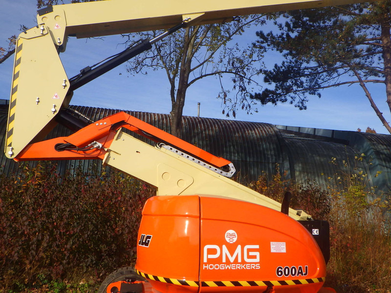 Коленчатый подъемник JLG 600AJ: фото 13