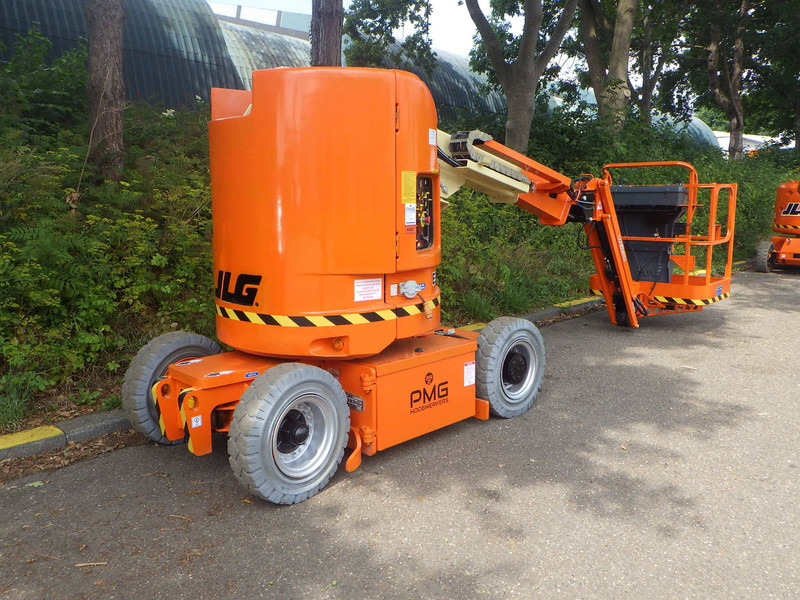 JLG E300AJP - Телескопический подъемник: фото 2 JLG E300AJP - Телескопический подъемник: фото 2