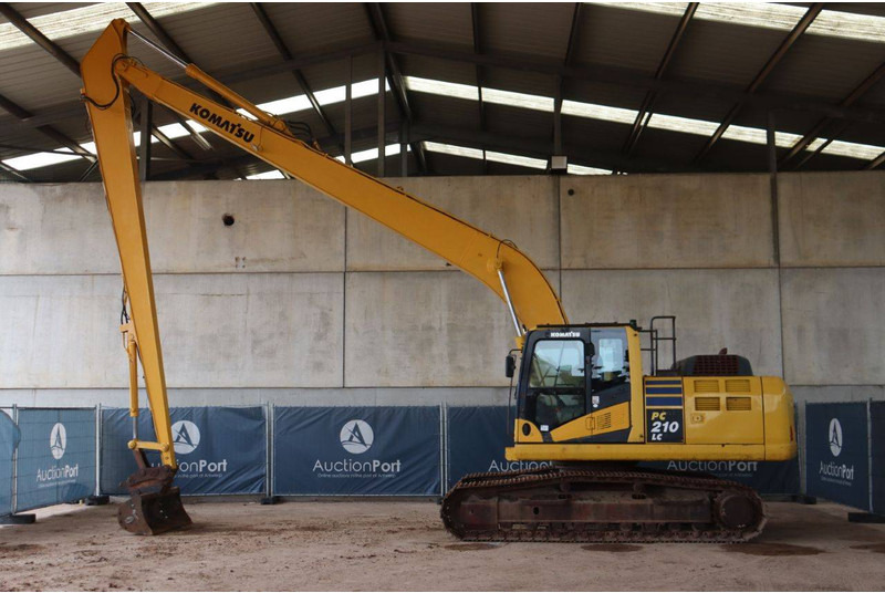 Komatsu PC210LC-10 - Гусеничный экскаватор: фото 2 Komatsu PC210LC-10 - Гусеничный экскаватор: фото 2