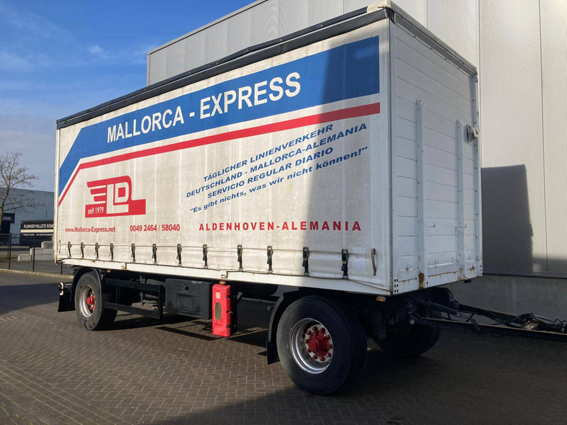 Kraemer - Тентованный полуприцеп: фото 3 Kraemer - Тентованный полуприцеп: фото 3