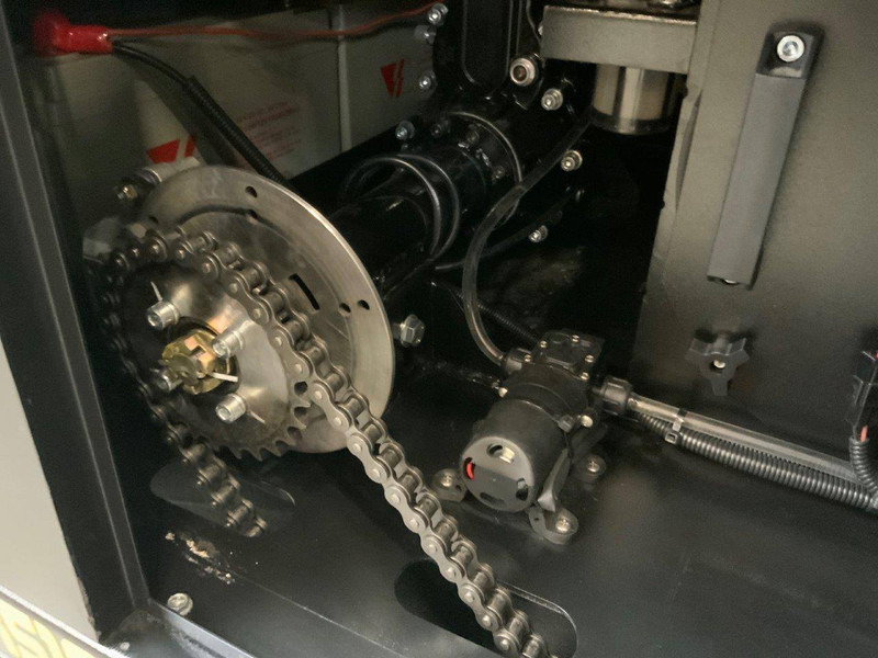 Новый Подметально-уборочная машина Kremer KRS100: фото 19 Новый Подметально-уборочная машина Kremer KRS100: фото 19