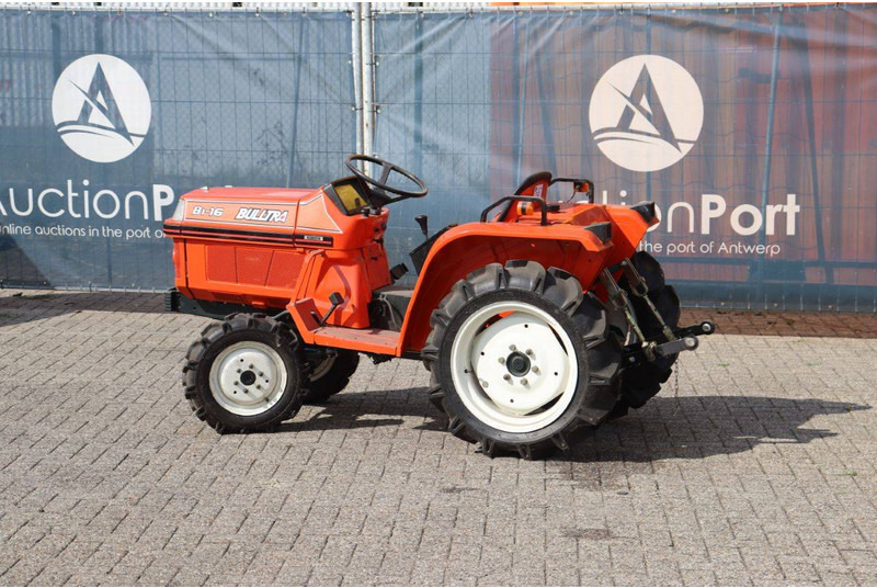 Kubota B1-16 Bulltra - Трактор: фото 3 Kubota B1-16 Bulltra - Трактор: фото 3
