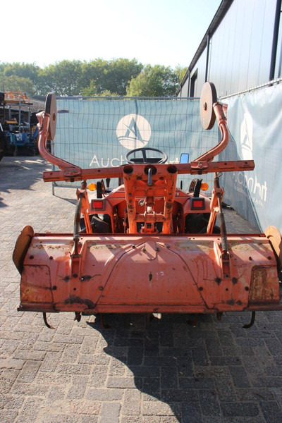 Kubota Bulltra ZB1-15 - Трактор: фото 4 Kubota Bulltra ZB1-15 - Трактор: фото 4