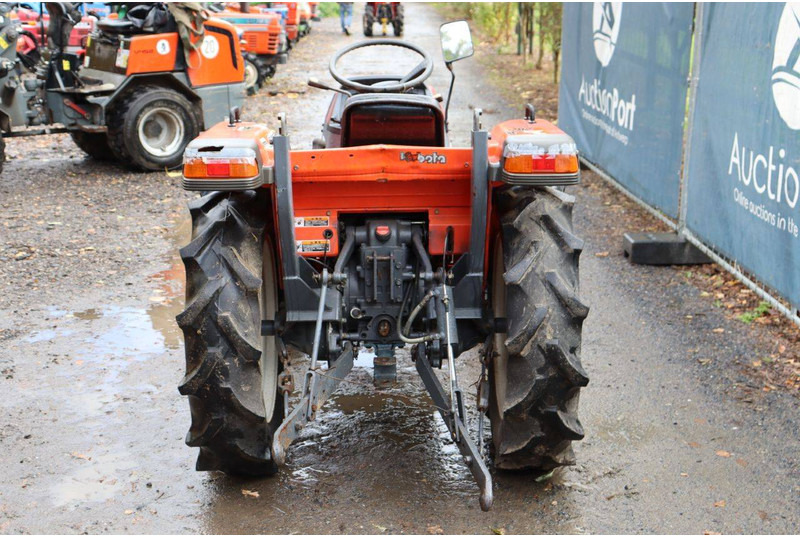 Kubota GL240 - Трактор: фото 5 Kubota GL240 - Трактор: фото 5