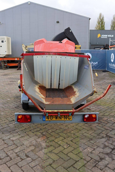 Kubota GS/PUMA35D - Измельчитель древесины: фото 5 Kubota GS/PUMA35D - Измельчитель древесины: фото 5