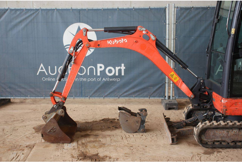 Мини-экскаватор Kubota KX016-4: фото 9 Мини-экскаватор Kubota KX016-4: фото 9