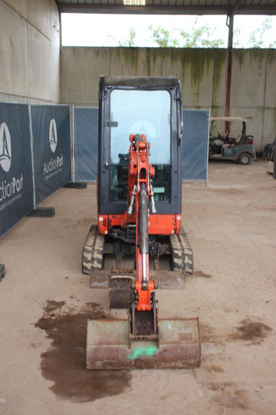Мини-экскаватор Kubota KX016-4: фото 7 Мини-экскаватор Kubota KX016-4: фото 7