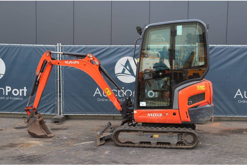 Kubota KX018-4 - Мини-экскаватор: фото 2 Kubota KX018-4 - Мини-экскаватор: фото 2