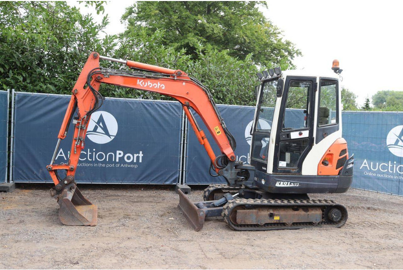 Kubota KX91-3α2 - Гусеничный экскаватор: фото 1 Kubota KX91-3α2 - Гусеничный экскаватор: фото 1