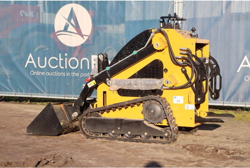 LH T360 - Гусеничный погрузчик: фото 3 LH T360 - Гусеничный погрузчик: фото 3