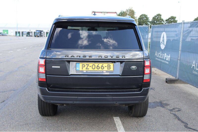 Land Rover Range Rover - Внедорожник: фото 5 Land Rover Range Rover - Внедорожник: фото 5