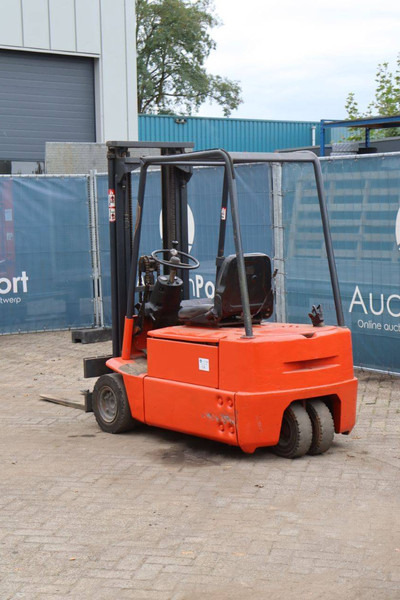 Linde E16S - Электропогрузчик: фото 4 Linde E16S - Электропогрузчик: фото 4