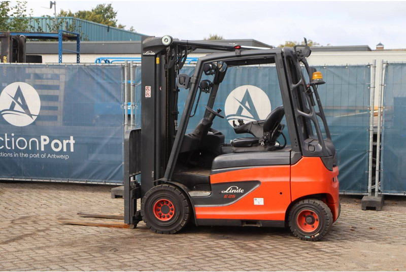 Linde E25-01 - Электропогрузчик: фото 3 Linde E25-01 - Электропогрузчик: фото 3