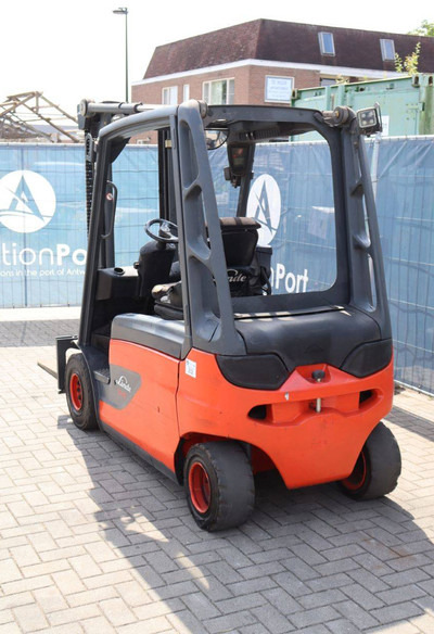 Linde E25L-01 - Электропогрузчик: фото 4 Linde E25L-01 - Электропогрузчик: фото 4