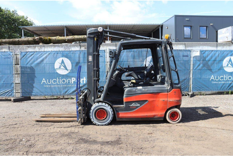 Linde E25L-01 - Электропогрузчик: фото 2 Linde E25L-01 - Электропогрузчик: фото 2