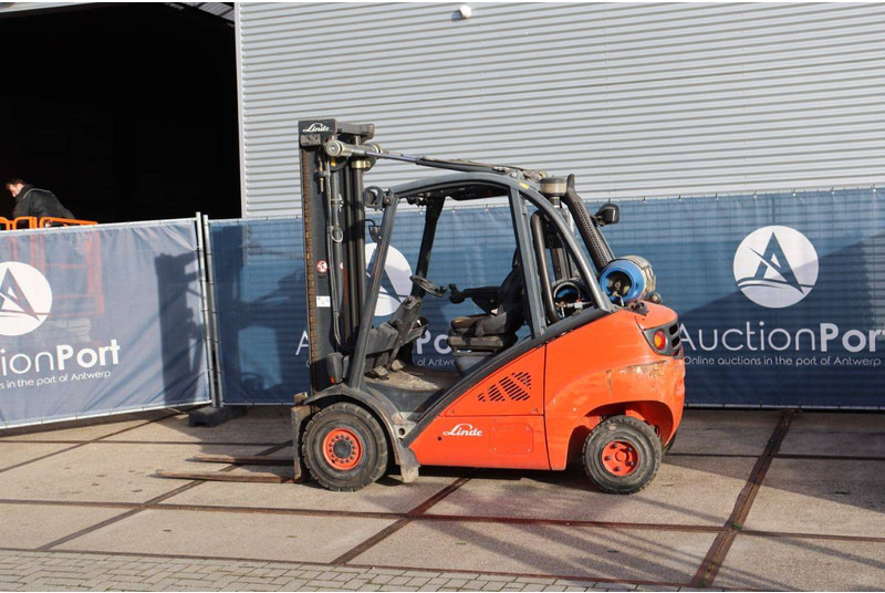 Linde H30T - Газовый погрузчик: фото 3 Linde H30T - Газовый погрузчик: фото 3