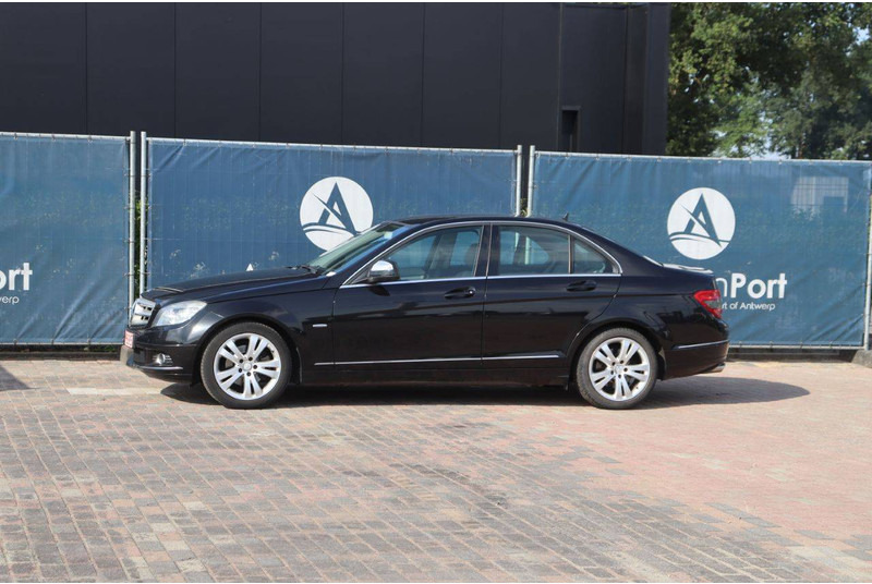 Mercedes-Benz C-Klasse 220 CDI - Седан: фото 1 Mercedes-Benz C-Klasse 220 CDI - Седан: фото 1