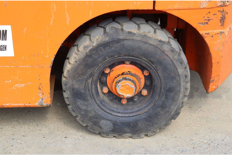 Дизельный погрузчик Mitsubishi FD25: фото 14 Дизельный погрузчик Mitsubishi FD25: фото 14