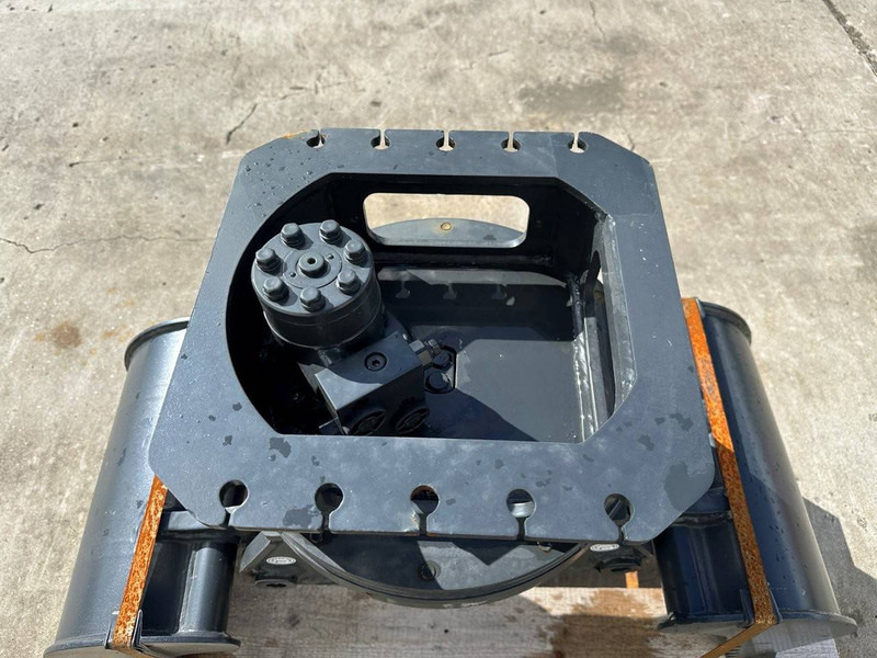 Mustang GRP150CH - Грейфер: фото 5 Mustang GRP150CH - Грейфер: фото 5