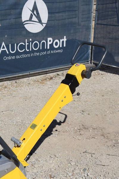 Виброплита Neuson DPU4545: фото 11 Виброплита Neuson DPU4545: фото 11