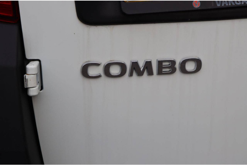 Цельнометаллический фургон Opel Combo: фото 16 Цельнометаллический фургон Opel Combo: фото 16