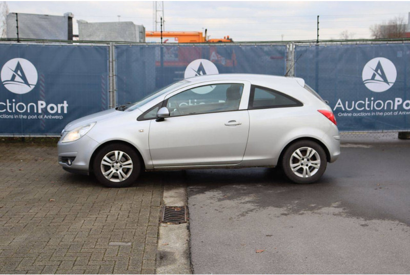 Opel Corsa - Седан: фото 2 Opel Corsa - Седан: фото 2