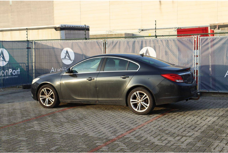 Opel Insignia CDTI - Седан: фото 4 Opel Insignia CDTI - Седан: фото 4