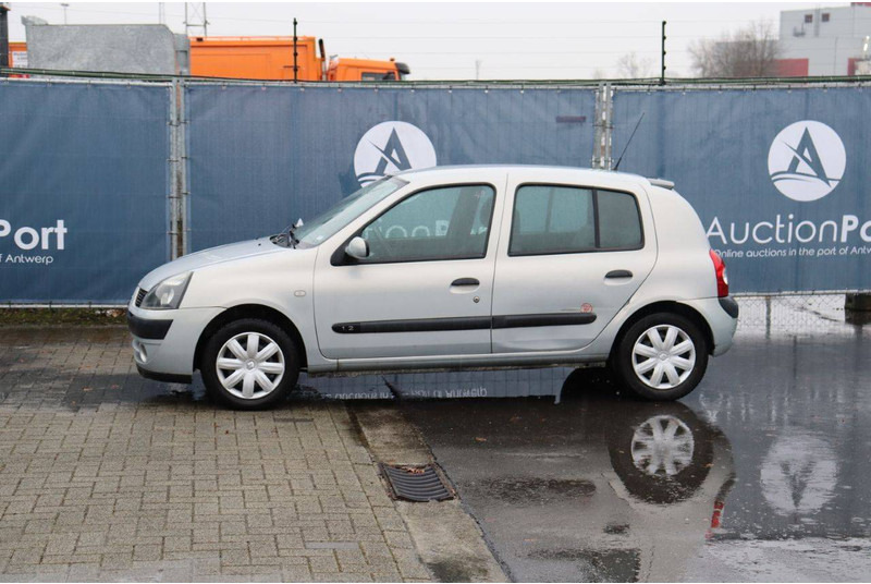 Renault Clio - Седан: фото 1 Renault Clio - Седан: фото 1