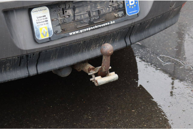 Седан Renault Laguna: фото 18