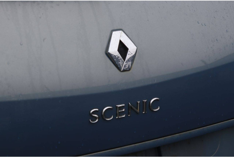 Седан Renault Scénic: фото 18