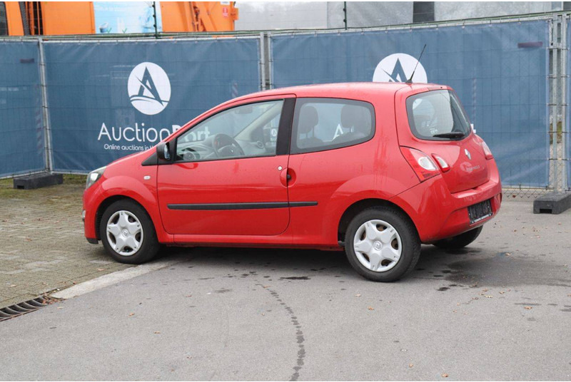 Renault Twingo - Седан: фото 4 Renault Twingo - Седан: фото 4