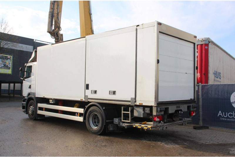 Scania R450 - Грузовик с закрытым кузовом: фото 3 Scania R450 - Грузовик с закрытым кузовом: фото 3