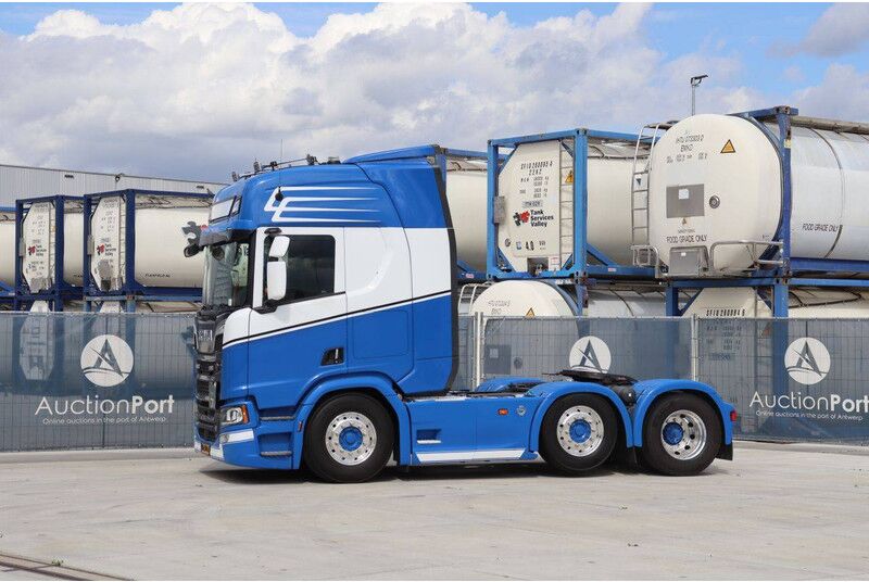Scania R530 - Грузовик-шасси: фото 1 Scania R530 - Грузовик-шасси: фото 1
